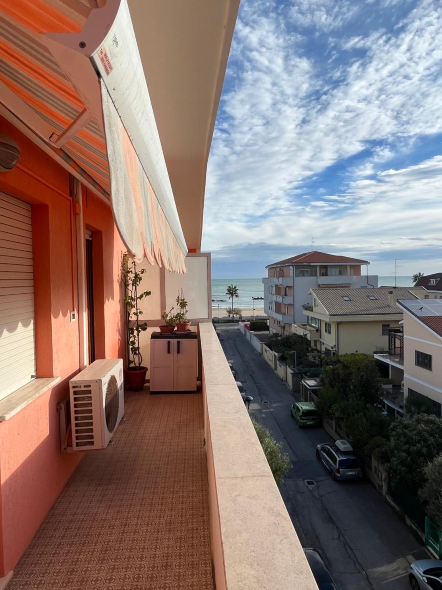 Appartamento Teresa Al Mare Montesilvano Marina Esterno foto